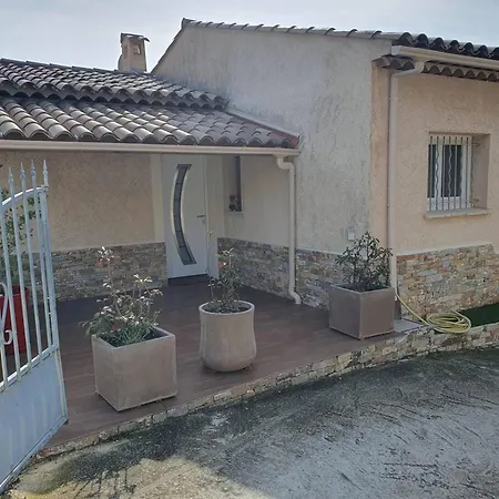 Villa Renovee Avec Piscine, Clim, Proche Plages Et Commerces, 6 Pers., Les Issambres - Fr-1-768-67 *